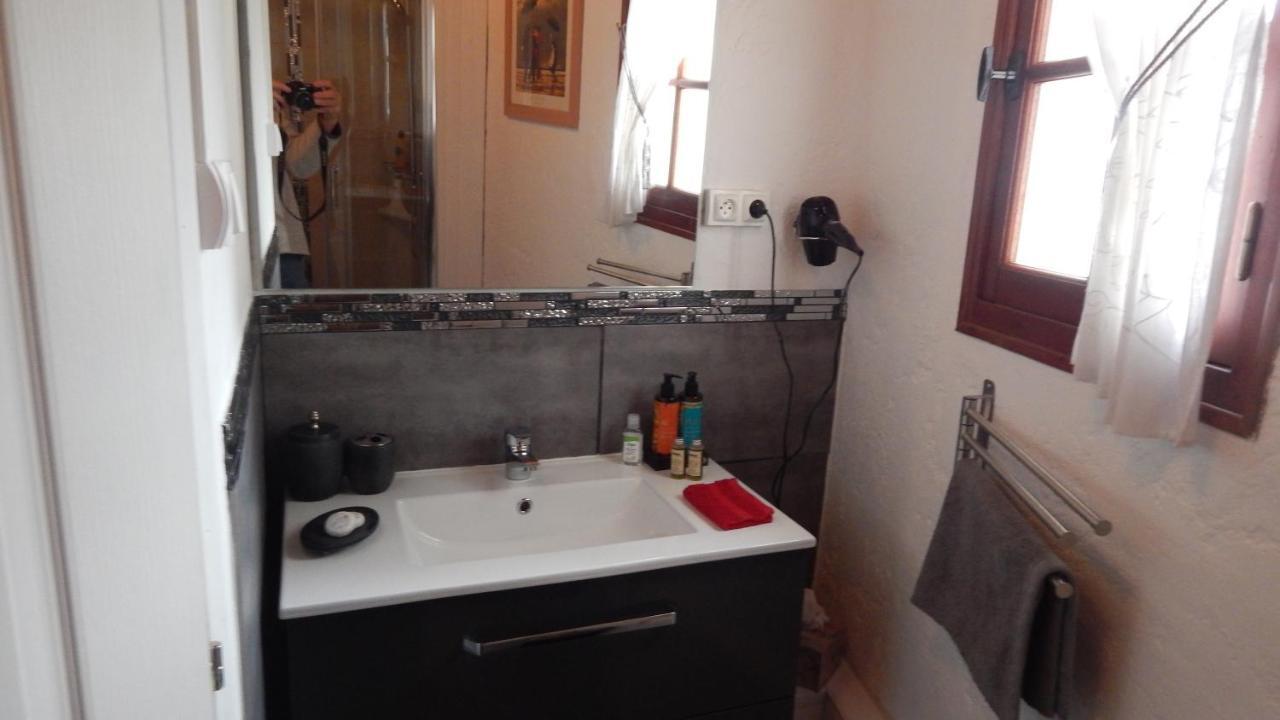 The Petite Chalet Chambre D'Hotes L'Isle-Jourdain  Exterior foto