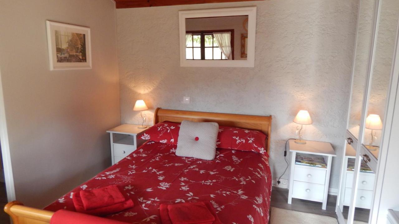 The Petite Chalet Chambre D'Hotes L'Isle-Jourdain  Exterior foto